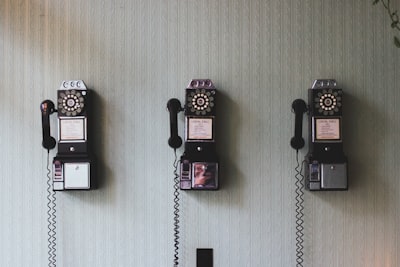 Automatización colaborativa de flujos de trabajo en centros de llamadas.