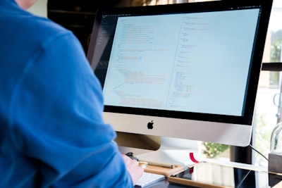 ¿Cómo aumentar la productividad con una aplicación web personalizada?