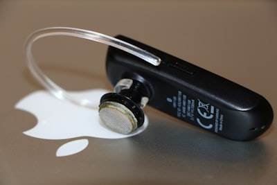 Gafas de Meta con IA mejoran claridad auditiva