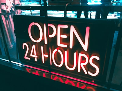 Mejores empresas con soporte 24/7 y IA en Barcelona