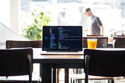 No necesitas incluir un enlace, pero si lo deseas puedes agregar uno.
"Mejores Empresas Locales para el Desarrollo de Software Personalizado"