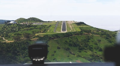¿Transferencia de detectores de vocabulario a la imagen aérea?