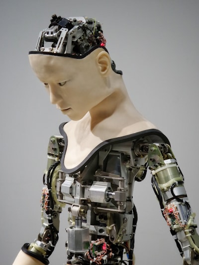 Marco simple y efectivo para evitar respuestas falsas en robots