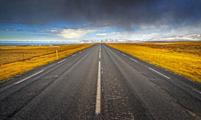 La importancia de los expertos humanos en la construcción de software con IA