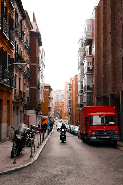 La guía para rastreo automático de envíos en Madrid