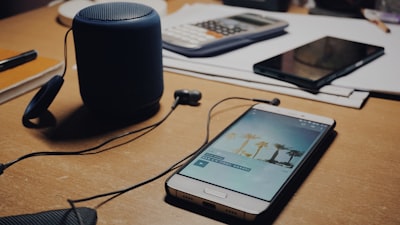 Top 50 expertos en asistentes de voz para empresas en Alicante