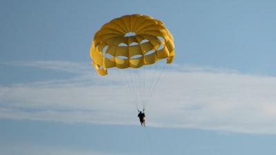 Advantages of PINNs over traditional methods in parachute deployment