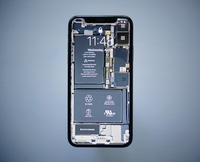 La batería de tu teléfono aún se puede reemplazar