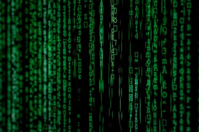 LLM nativo en bytes para análisis de malware