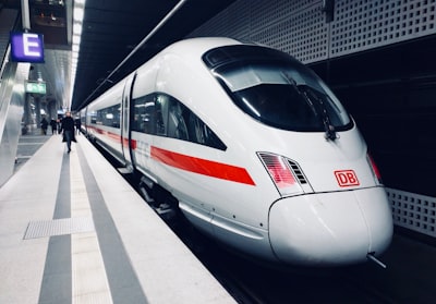 Algoritmos cuánticos híbridos optimizan la programación ferroviaria