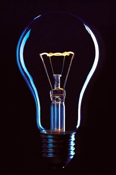 Desarrollo de aplicaciones web personalizadas para eficiencia energética.