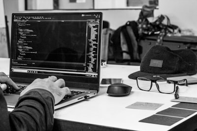 Diferencias entre software personalizado y soluciones tradicionales