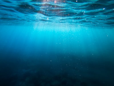 Ventajas y retos de los centros de datos flotantes y submarinos