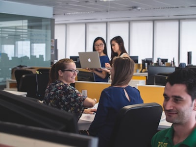 Intranet corporativa con IA, automatización y resultados medibles