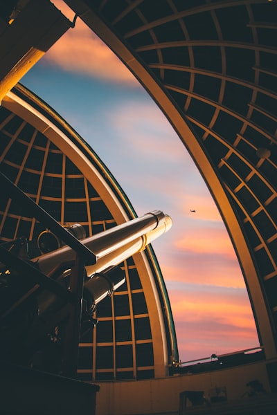 Cómo la IA y el aprendizaje automático revolucionan la astronomía