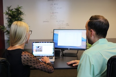 Servicios especializados de software web empresarial en Ames