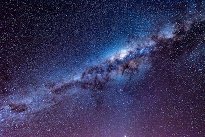 IA descubre origen del exceso de rayos gamma galáctico
