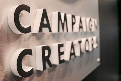 Medición del aumento de campaña en comercio electrónico con datos ruidosos