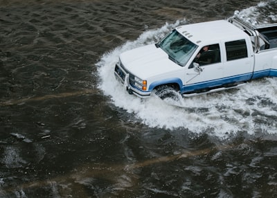 Nuevo dataset para detección de inundaciones en carreteras