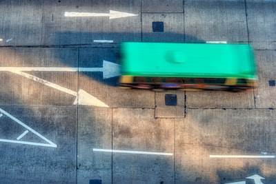Nuances en el transporte, herramientas envenenadas y la trampa de la conformidad