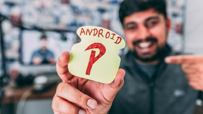 7 años de actualizaciones no sirven si no puedo cambiar la batería