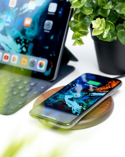 ¿El desarrollo de la presencia digital corporativa es compatible con dispositivos móviles?