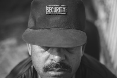 Claves al elegir un socio de seguridad para trabajadores agénticos