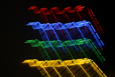 Modelo de decodificación de EEG entre especies con base de mezcla de expertos spectrales