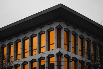 ¿Qué hace que la arquitectura de microservicios sea diferente?