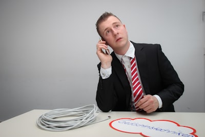 Principales expertos en telefonía AI empresarial