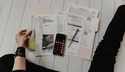 Portal oficial de inversores: documentos fiscales y claves para socios en 2026
