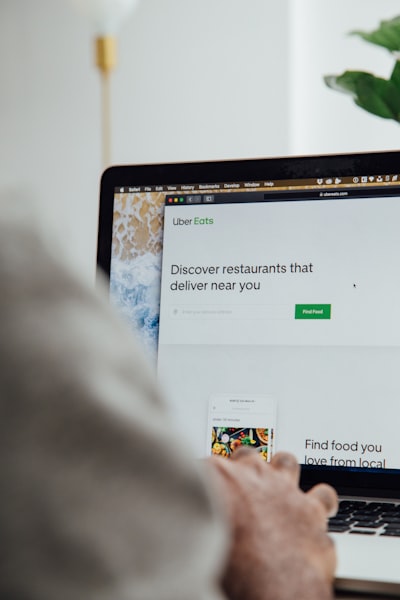 Automatización de la retroalimentación de clientes.