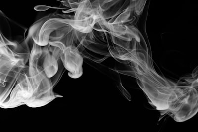 Verifica la ruta de embeddings y chat con una prueba mínima