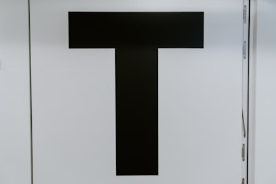 Clon de YouTube con Django y ImageKit | Implementación completa