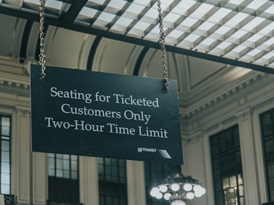 ¿Cómo garantizar la adopción de la automatización de la priorización de tickets por impacto?