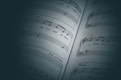 Generación unificada de voz y música con UniMoE-Audio