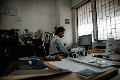 ¿Cómo apoyan los trabajadores agentes la transformación digital?