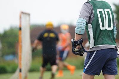 Construyendo un analista deportivo propio con LLM: Enfoque RAG y ajuste fino