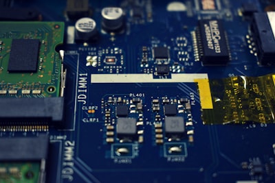 SFgen: generación automática de componentes electrónicos