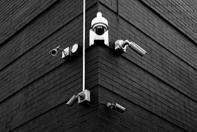 Guía para construir cámaras de seguridad autónomas