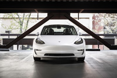 Más espacio para la familia: el Model Y de tres filas llega a Norteamérica