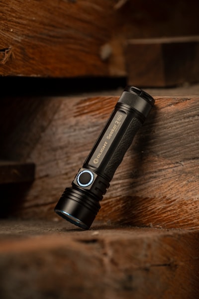 Oferta Prime Day: linterna Olight Oclip Pro con 25% descuento