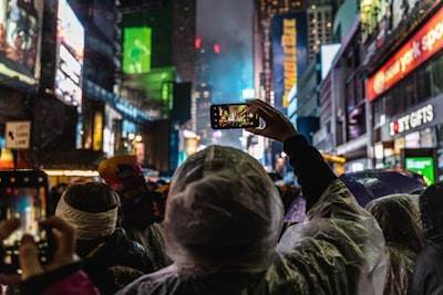 Nueva norma en Nueva York para redes sociales: advertencias de salud mental.