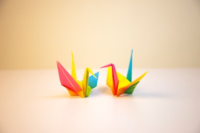 Optimización de patrones de plegado con aprendizaje por refuerzo