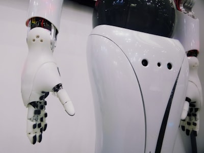 Mejora tus políticas de robots con composición en tiempo de prueba.