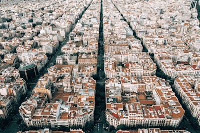 Directorio de expertos en extracción documental con IA en Barcelona