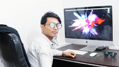 ¿Se puede combinar IA con desarrollo web?