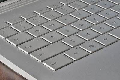 Microsoft AI presenta Fara-7B: Un modelo agente eficiente.