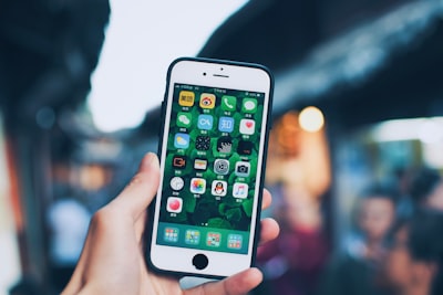 ¿Desarrollo personalizado de aplicaciones iOS para predecir tendencias de negocios?