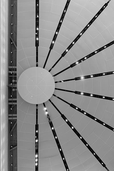 Fusión de filtros de Kalman para localización cooperativa en entornos interiores
